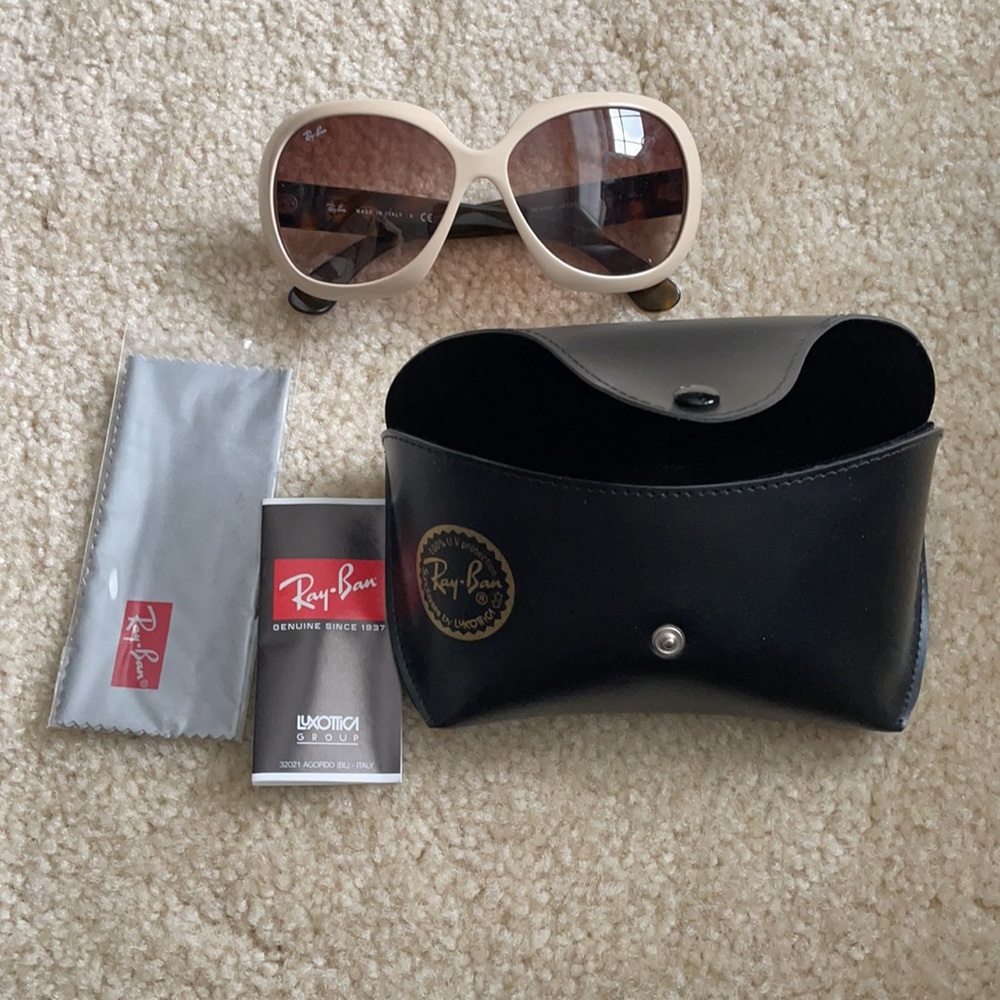 NWT- RayBan Jackie Ohh II pink/beige& tortoiseshell sunglasses w/case & cleaner